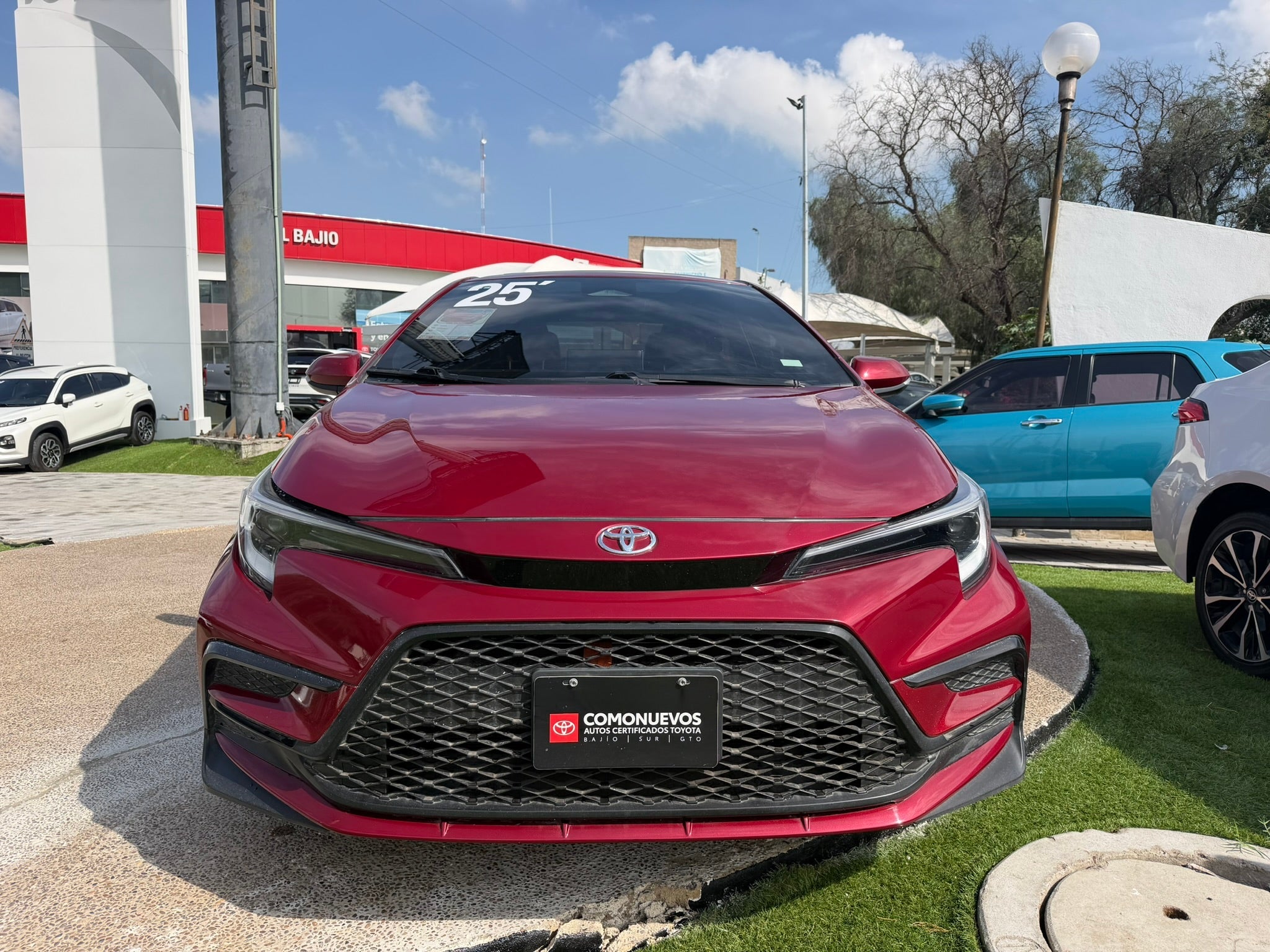 2025 Toyota Corolla SE, L4, 2.0L, 168 CP, 4 PUERTAS, AUT