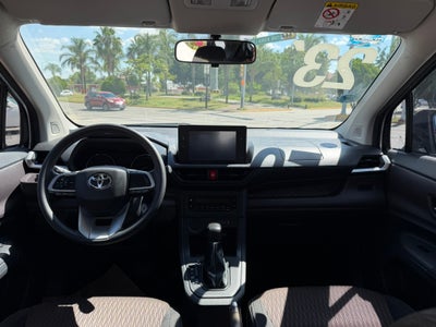 2023 Toyota Avanza XLE, L4, 1.5L, 102 CP, 5 PUERTAS, AUT