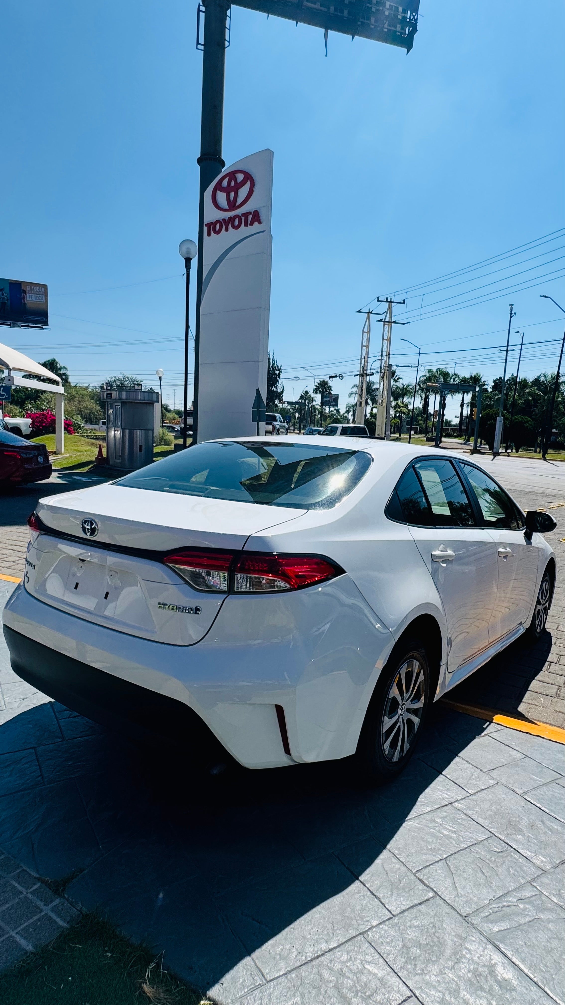 2023 Toyota Corolla LE HIBRIDO, L4, 1.8L, 96 CP, 4 PUERTAS, AUT