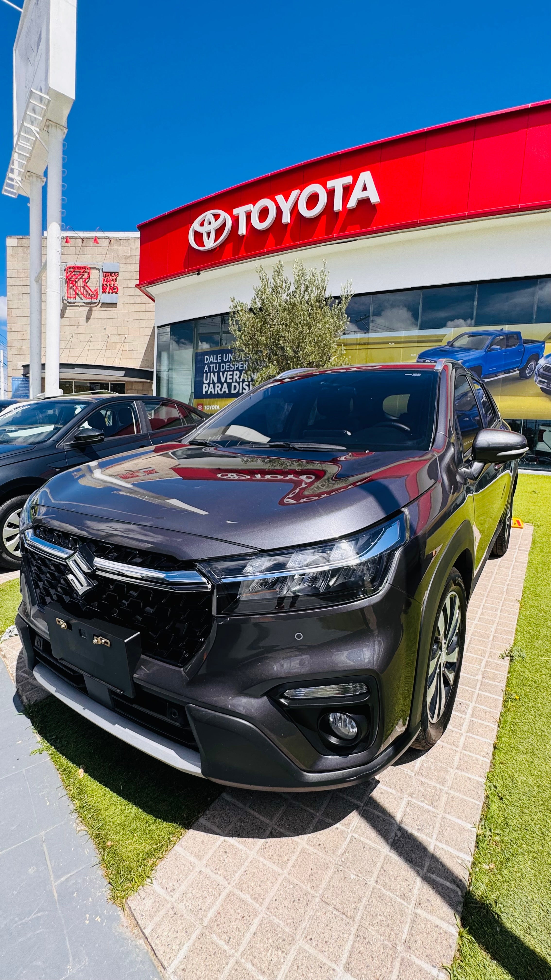 2023 Suzuki S-Cross BOOSTERJET TA