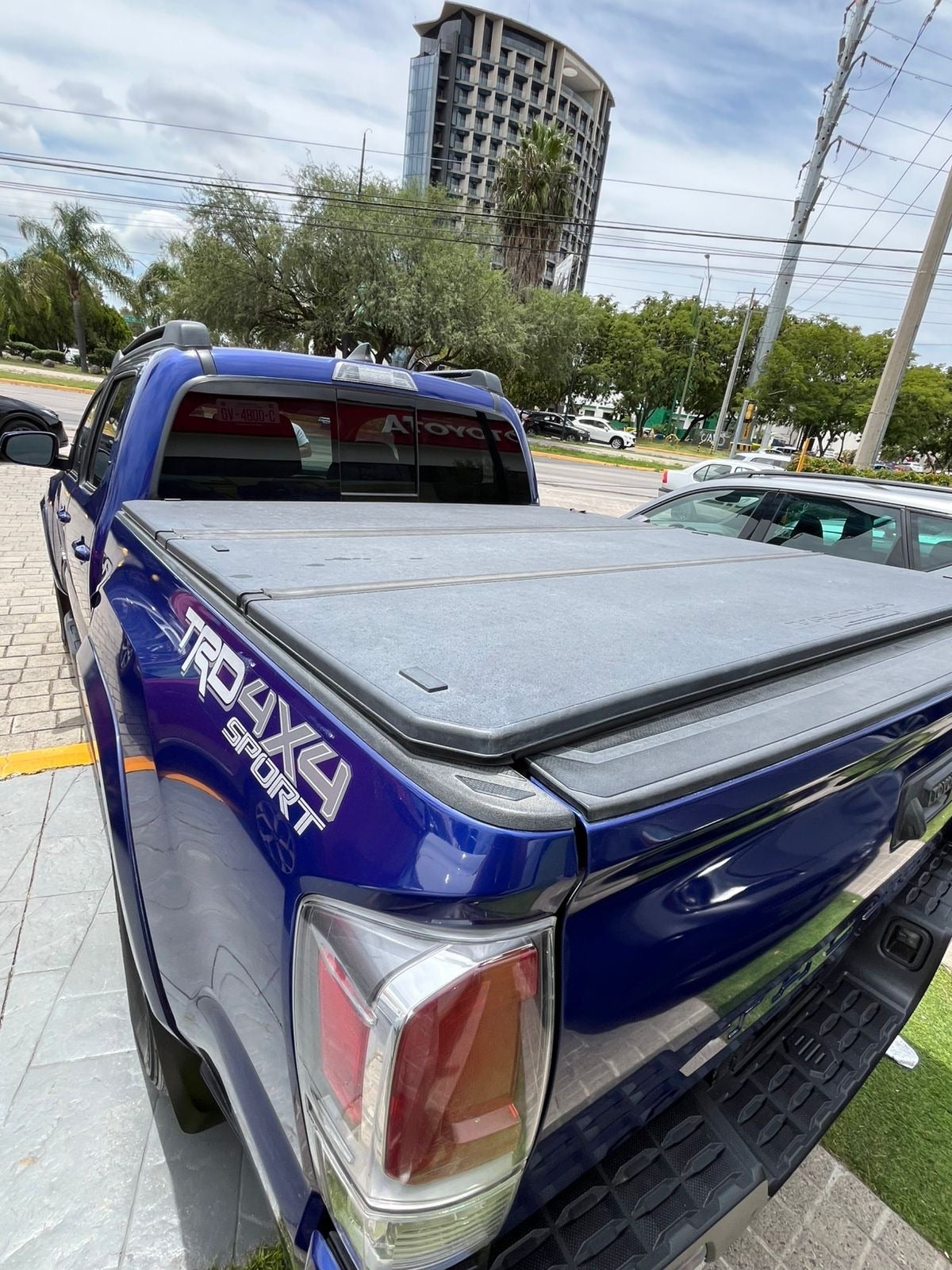 2023 Toyota Tacoma EDICION ESPECIAL, V6, 3.5L, 278 CP, 4 PUERTAS, AUT, 4X4