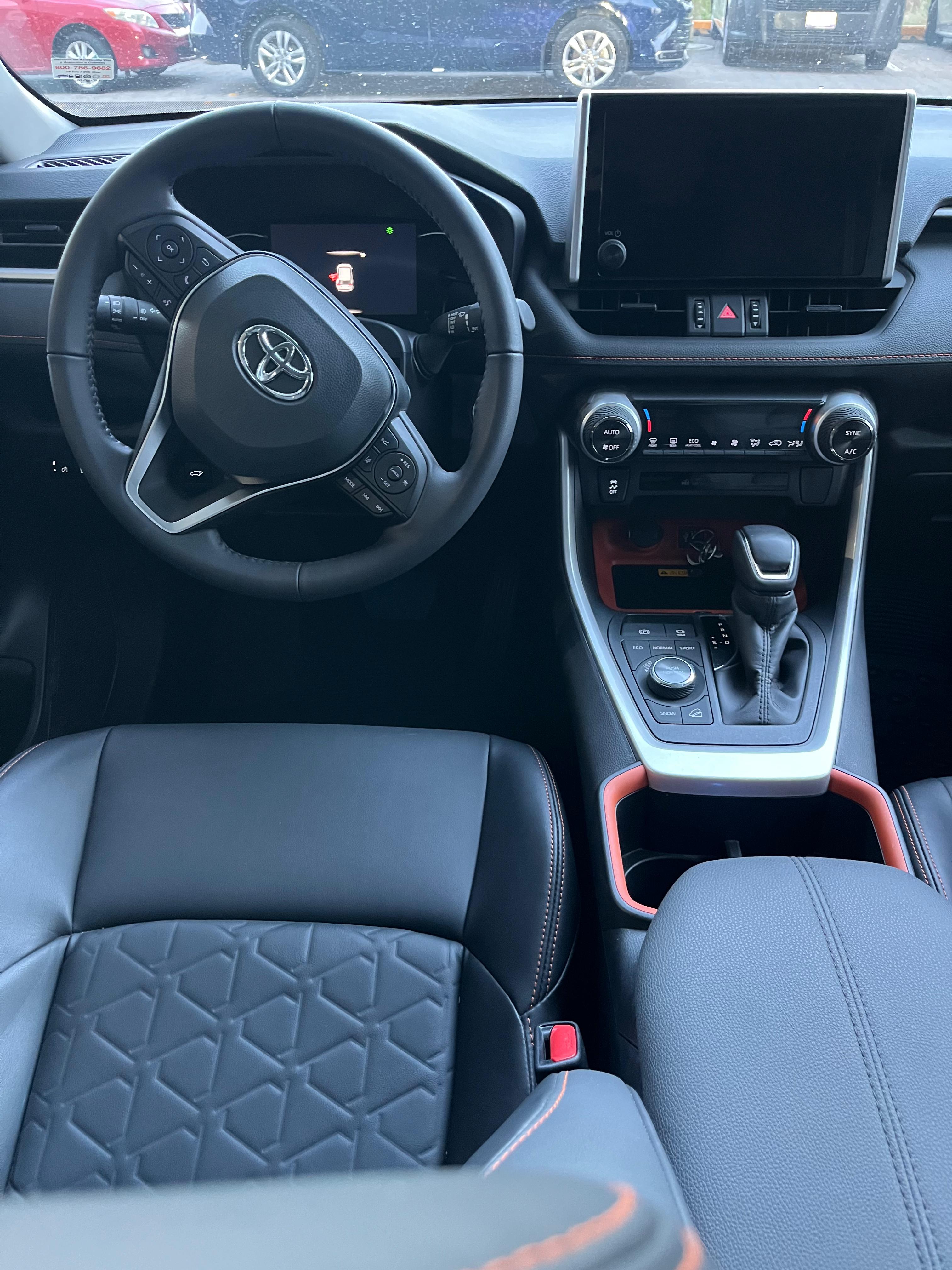 2025 Toyota RAV4 ADVENTURE, L4, 2.5L, 204 CP, 5 PUERTAS, AUT, AWD