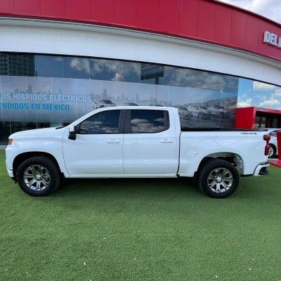 2021 Chevrolet Silverado 1500 CAB DOB, V6, 4.3L, 285 CP, 4 PUERTAS, AUT, 4X4